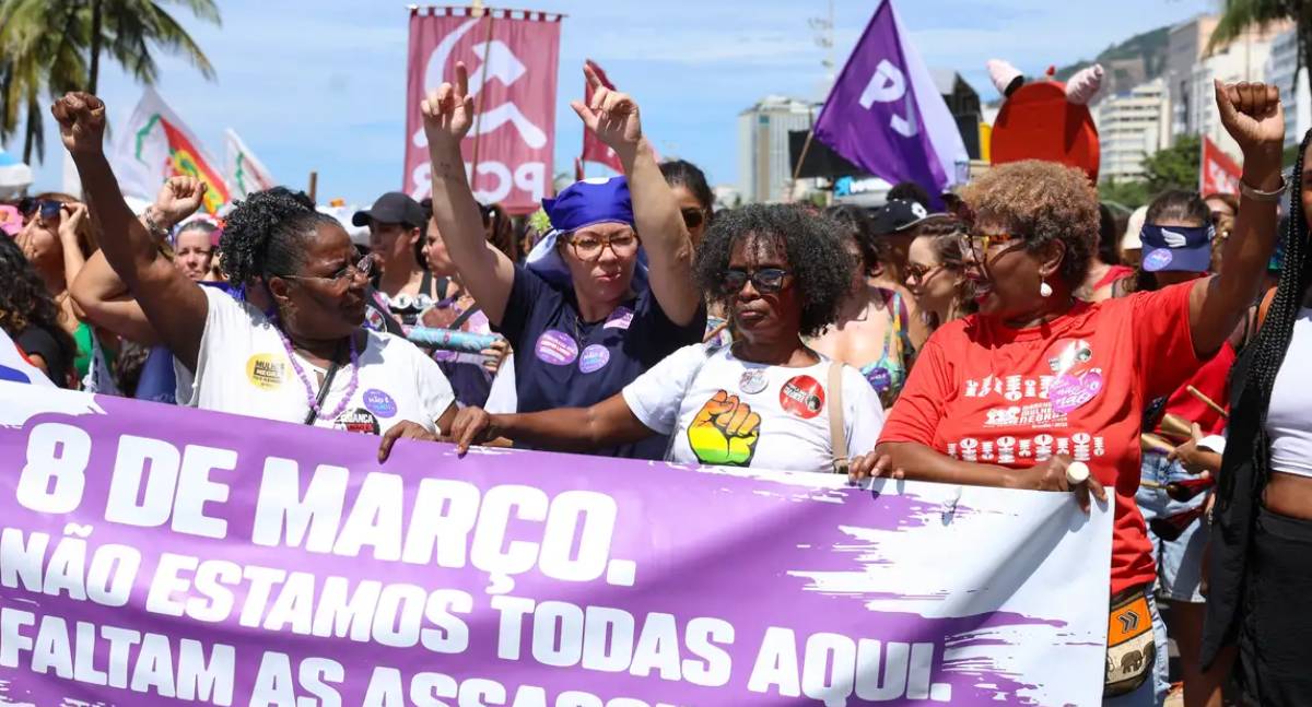 Canais brasileiros de misoginia no YouTube somam 23 milhões de inscritos, aponta NetLab