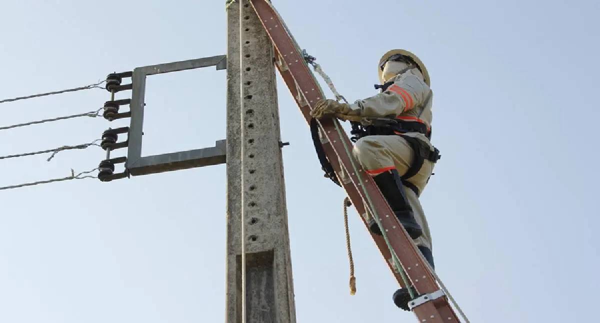Energisa conclui ligação de energia em escola da zona leste de Porto Velho