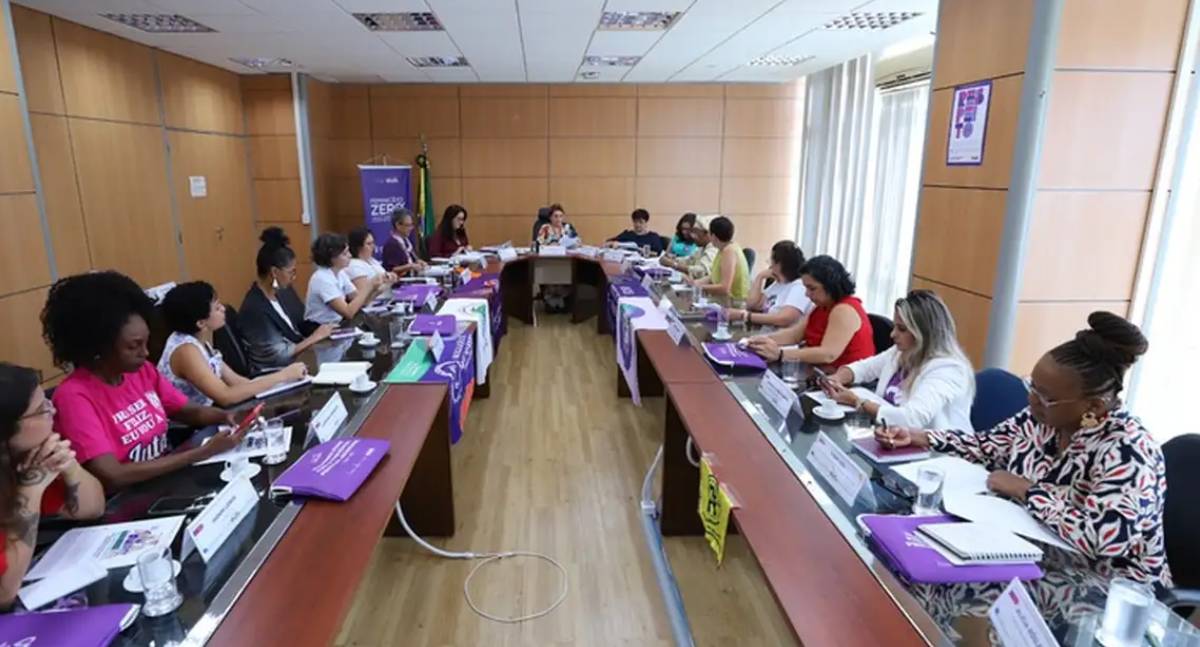 Fim da escala 6×1: Proposta promete aliviar sobrecarga e dupla jornada das mulheres