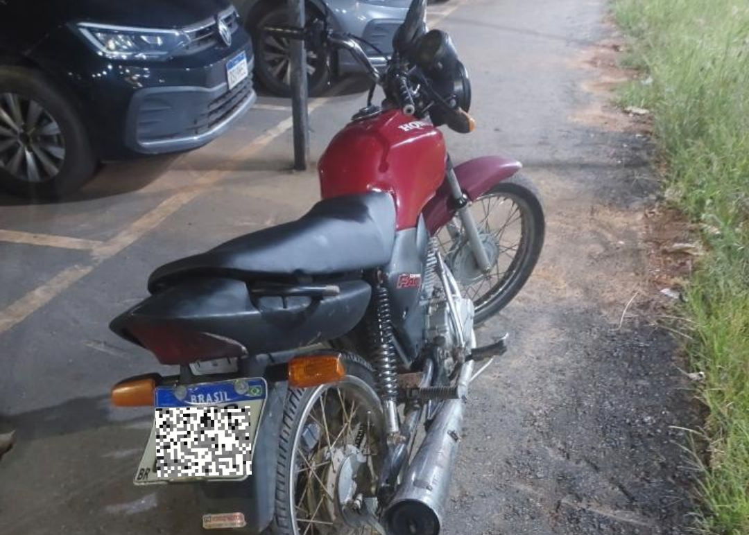 Polícia Militar recupera motocicleta furtada com sinais de adulteração em Cacoal