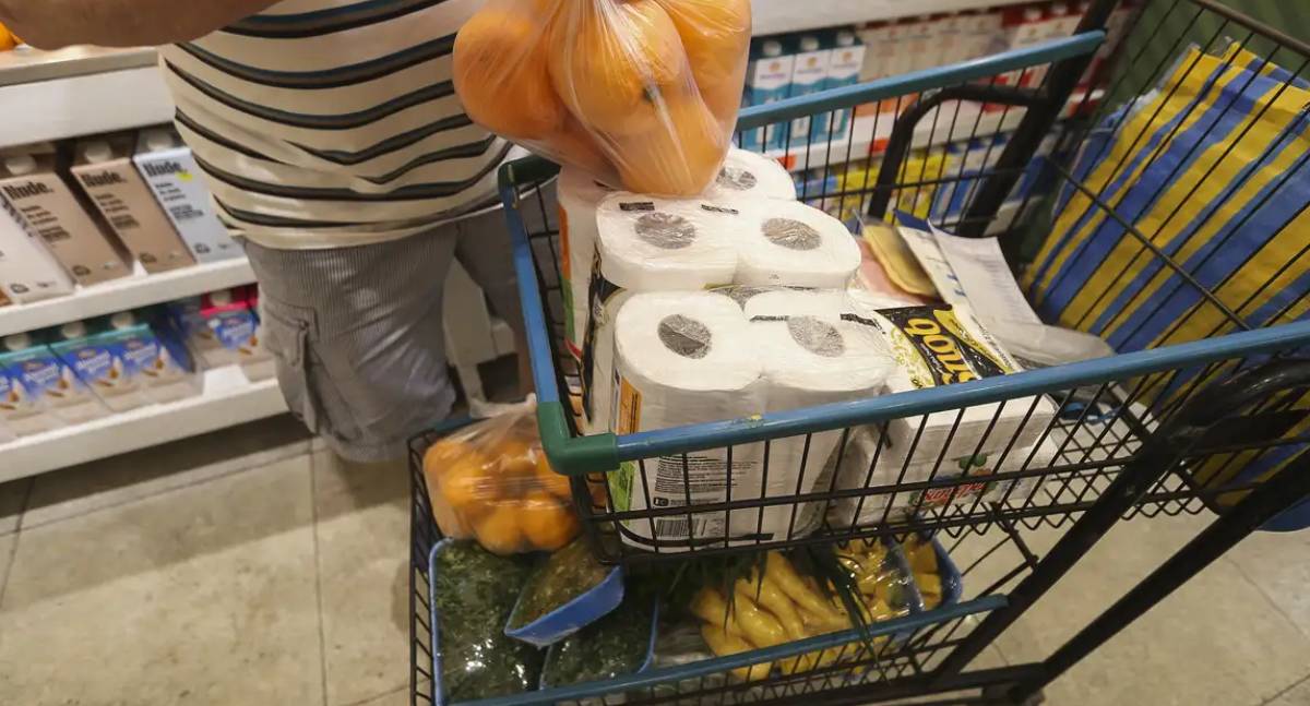 Prévia da inflação de março fica em 0,44% com pressão dos alimentos