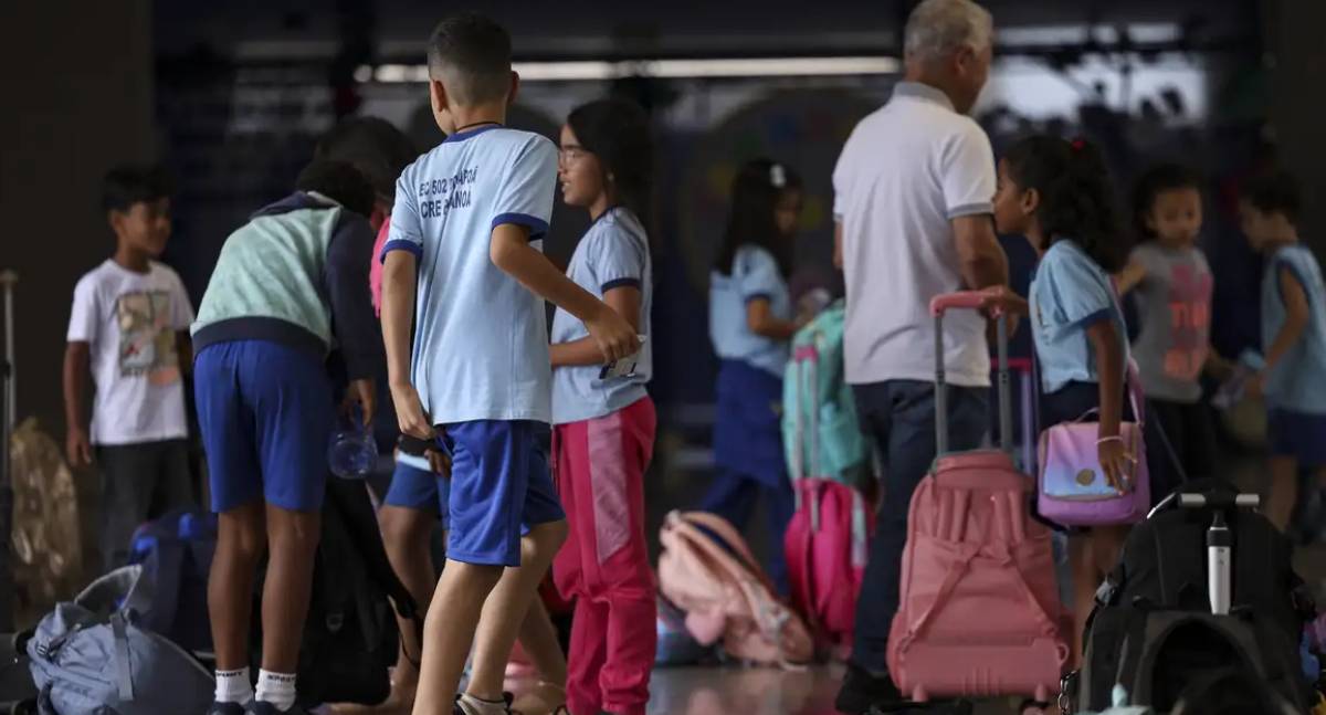 Unesco alerta que 273 milhões de crianças estão fora da escola no mundo