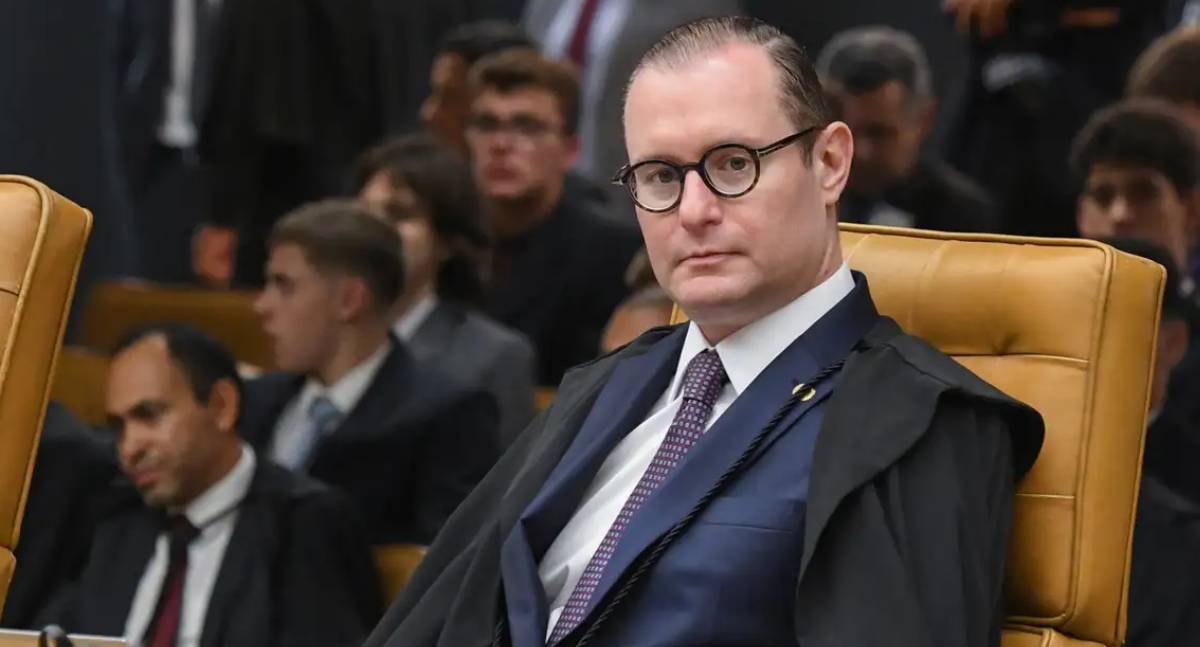 Zanin nega pedido para obrigar instalação da CPI do Banco Master na Câmara