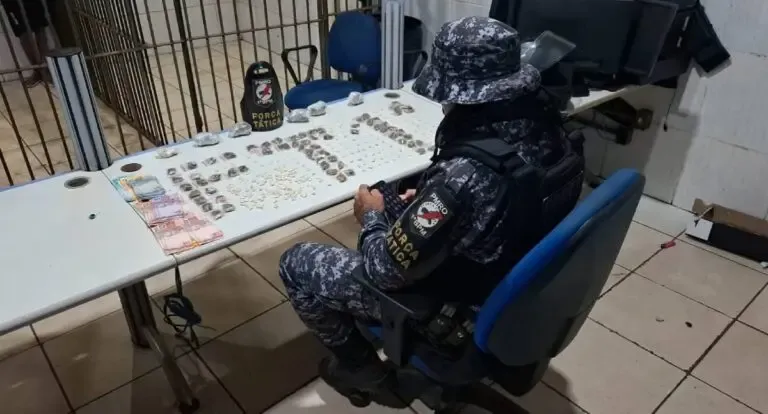 Adolescentes são apreendidos com mais de 330 porções de drogas em Abunã