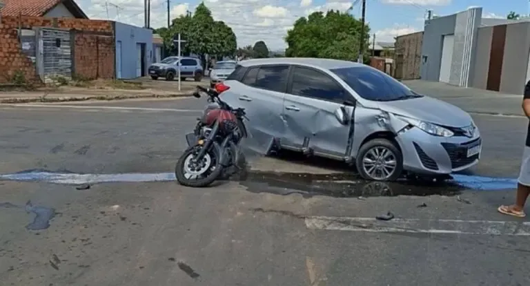 Motociclista fica ferido após colisão entre moto e carro em Ji-Paraná