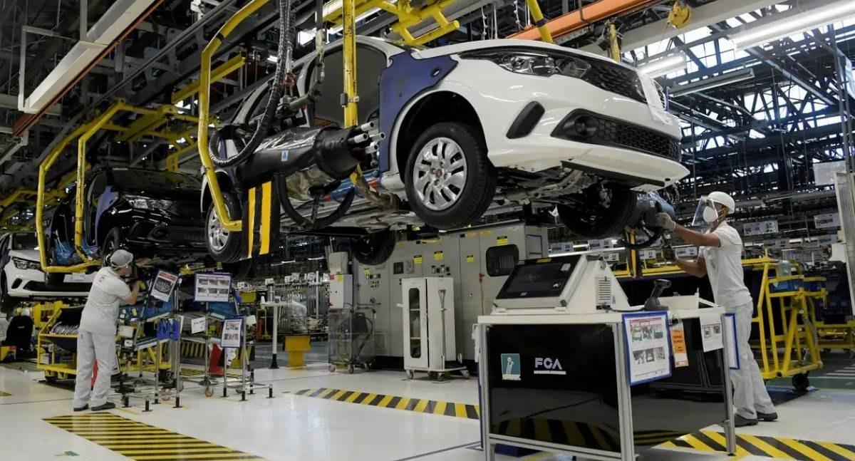 Empresas privadas com 100 ou mais funcionários devem atualizar dados até dia 31