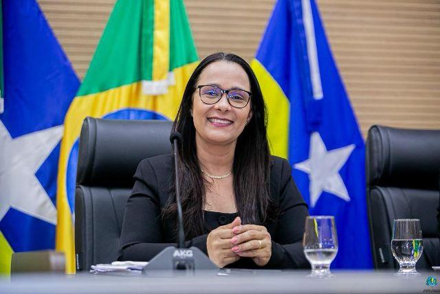 Rosangela Donadon destina R$ 350 mil para reforma da Escola Julieta Vilela Velozo em Colorado do Oeste