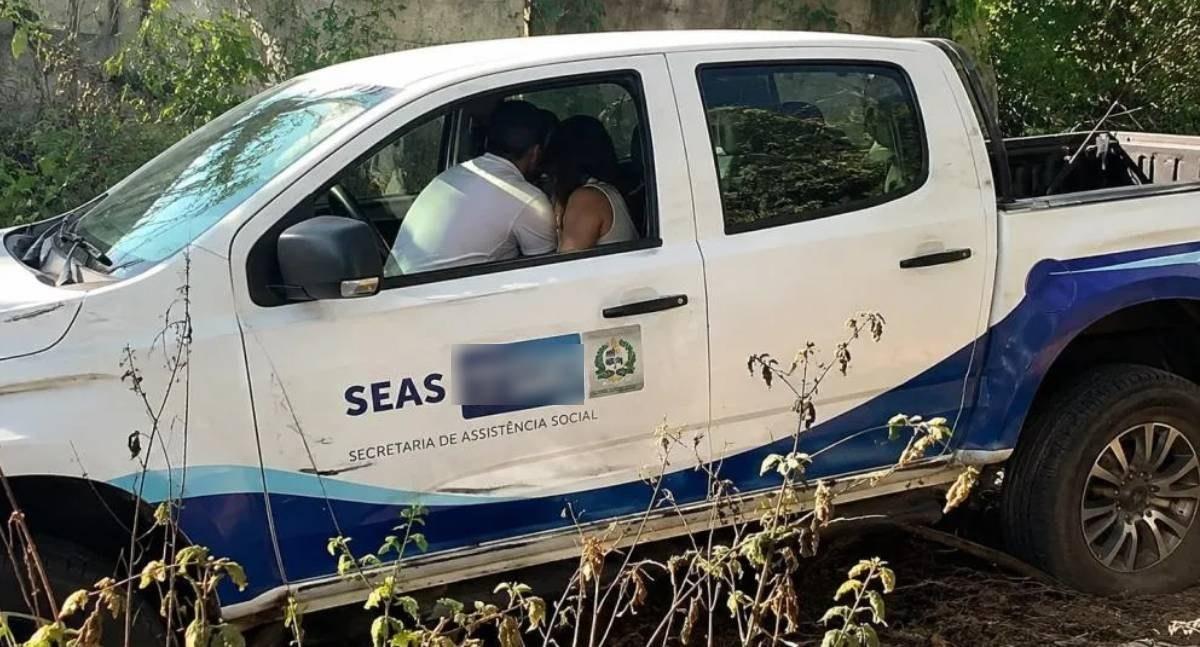 Servidores de Rondônia são encontrados em situação íntima dentro de veículo oficial