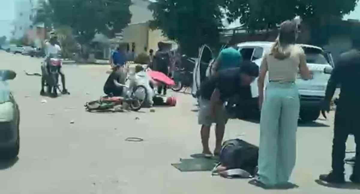 Duas estudantes ficam gravemente feridas em colisão