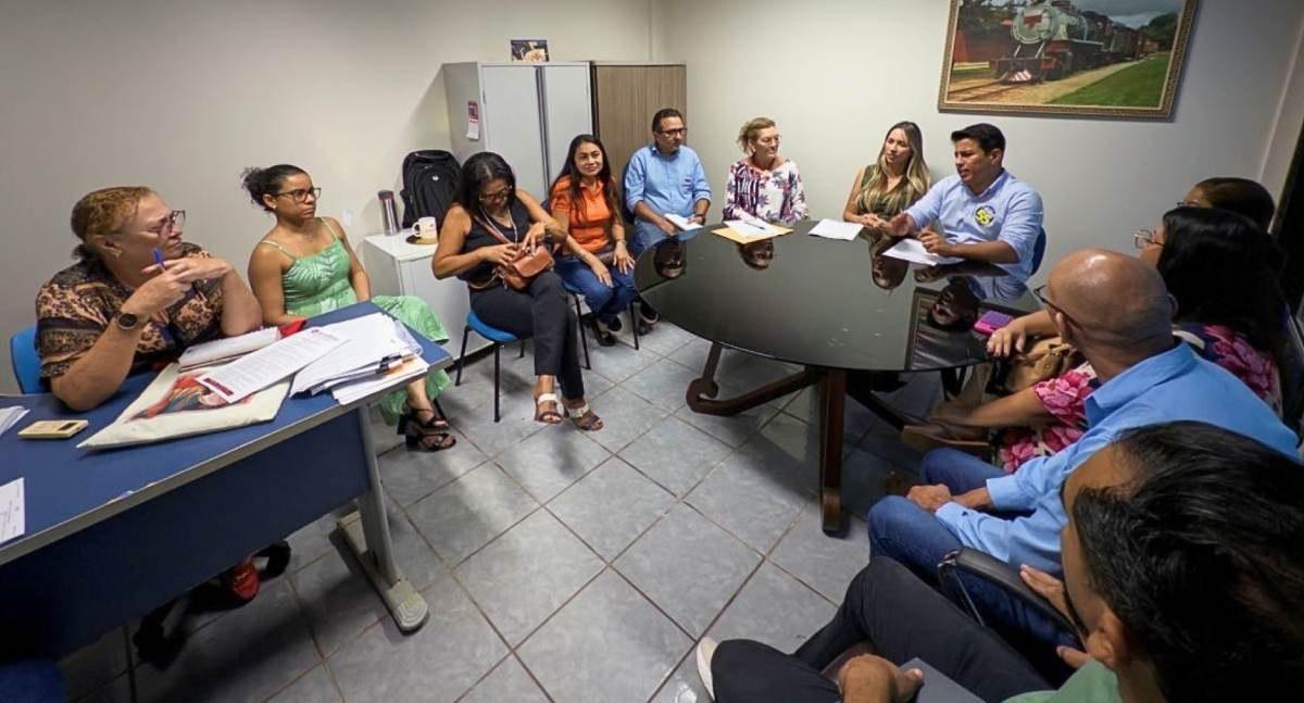 Furia firma compromisso com profissionais da saúde e defende a valorização da categoria