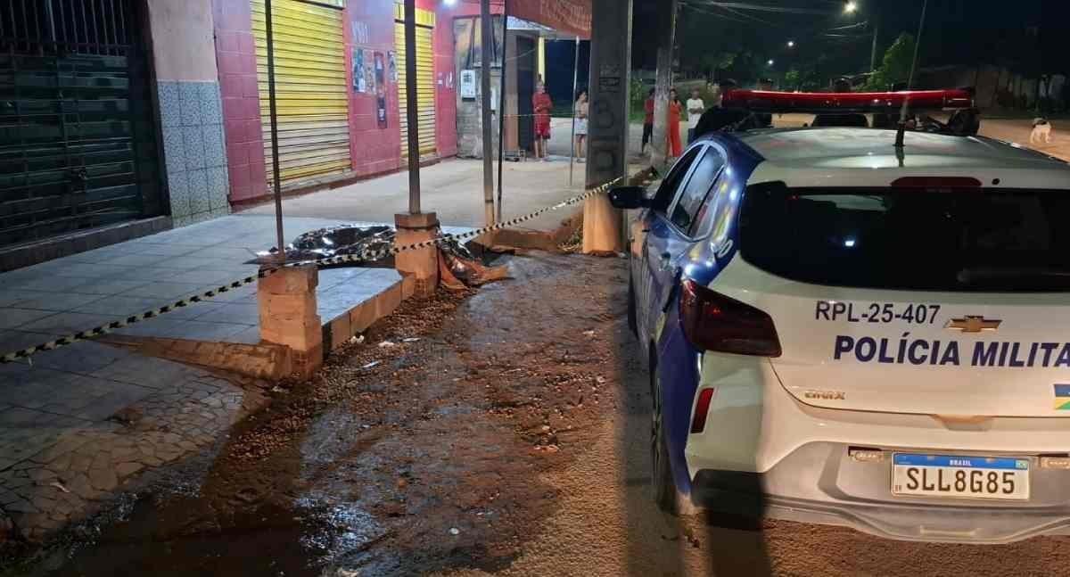 Homem morre após ataque a tiros em frente ao Mercado do Peixe